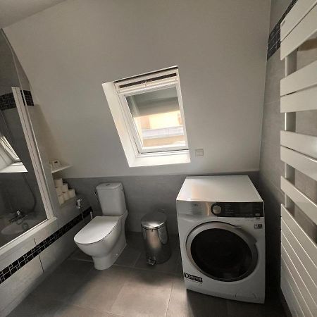 Appartement Champs-Élysées - HALA Parigi Esterno foto