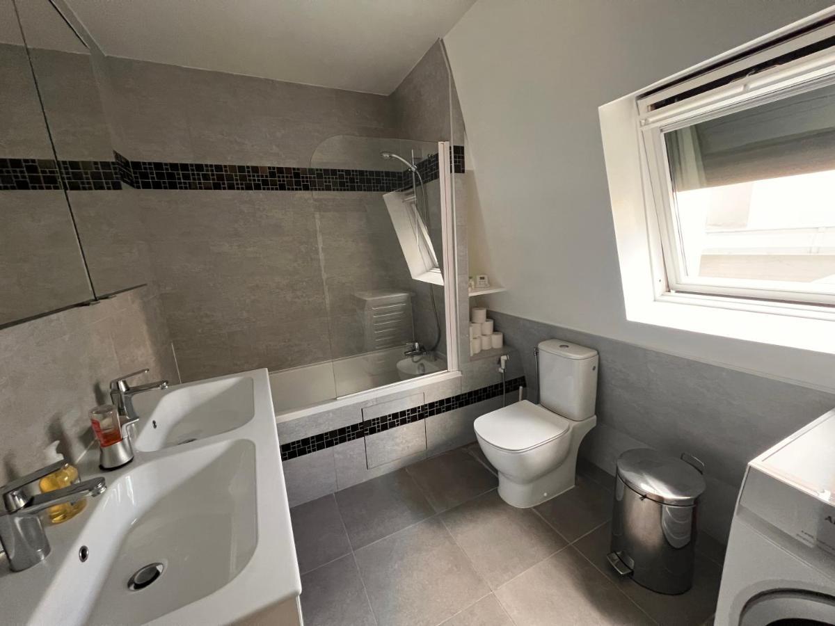 Appartement Champs-Élysées - HALA Parigi Esterno foto